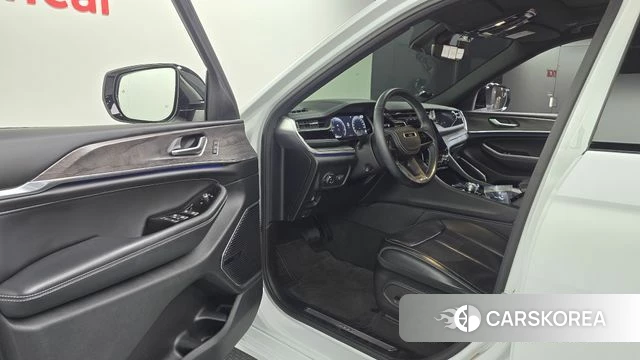 Jeep Grand Cherokee (WL) id 3922789 из Кореи 20