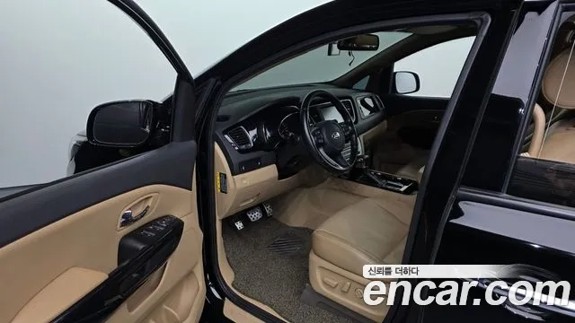 Kia The New Carnival id 2907843 из Кореи 20