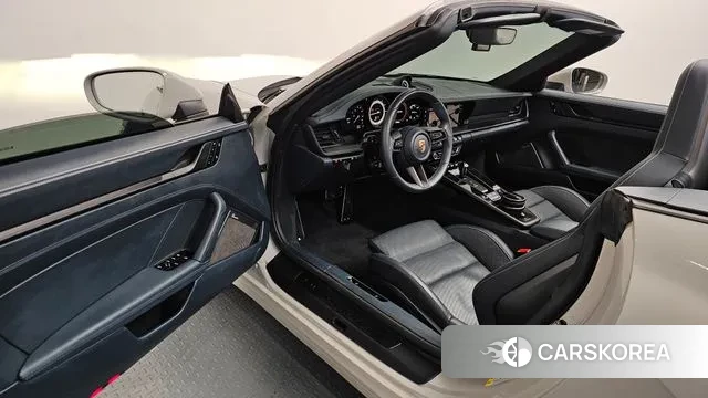 Porsche 911(992) id 3726145 из Кореи 20