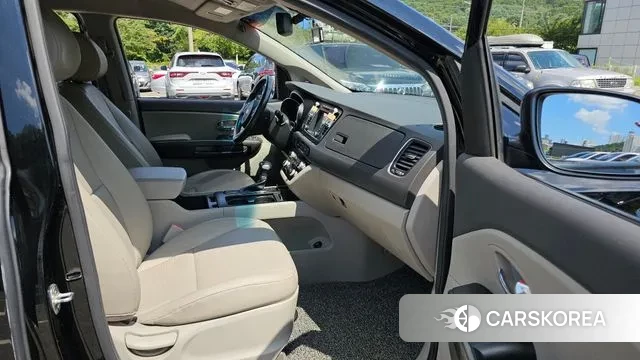 Kia All New Carnival id 3014073 из Кореи 20