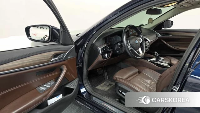 BMW 5 Series (G30) id 4447173 из Кореи 20