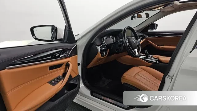 BMW 5 Series (G30) id 3500127 из Кореи 20