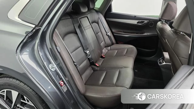 Hyundai The New Grandeur IG Hybrid id 4196226 из Кореи 36