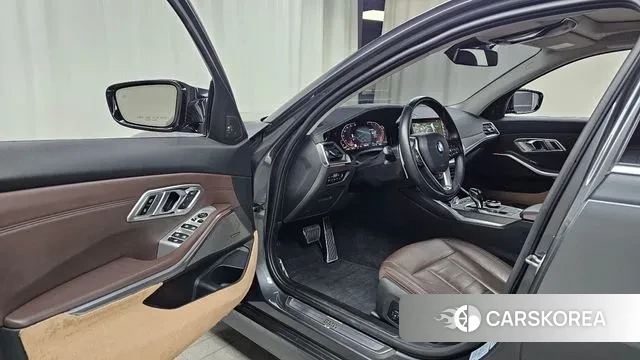 BMW 3 Series (G20) id 3187408 из Кореи 20