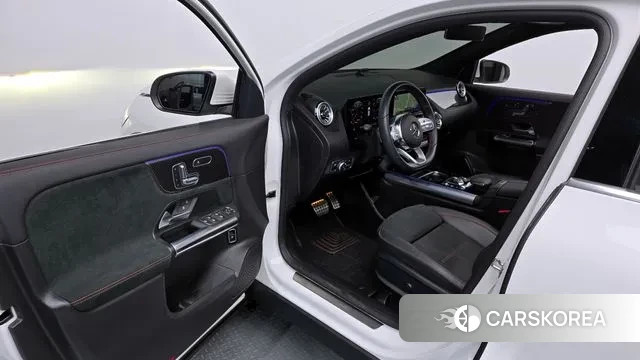 Mercedes-Benz GLA - Class H247 id 3503065 из Кореи 20