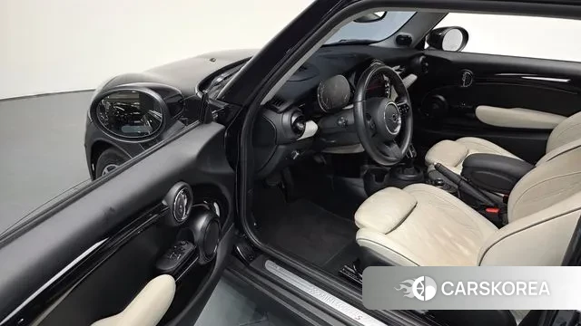 Mini Cooper S id 3289771 из Кореи 20