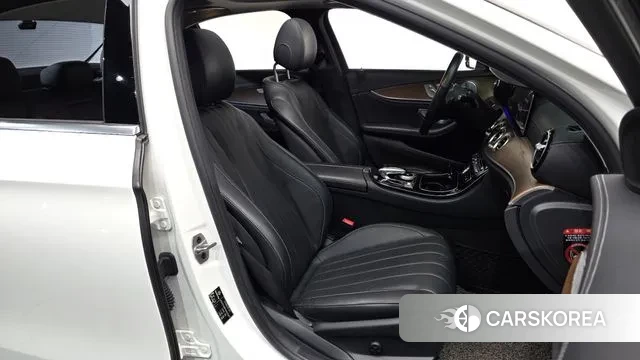 Mercedes-Benz E-Class W213 id 3622262 из Кореи 20