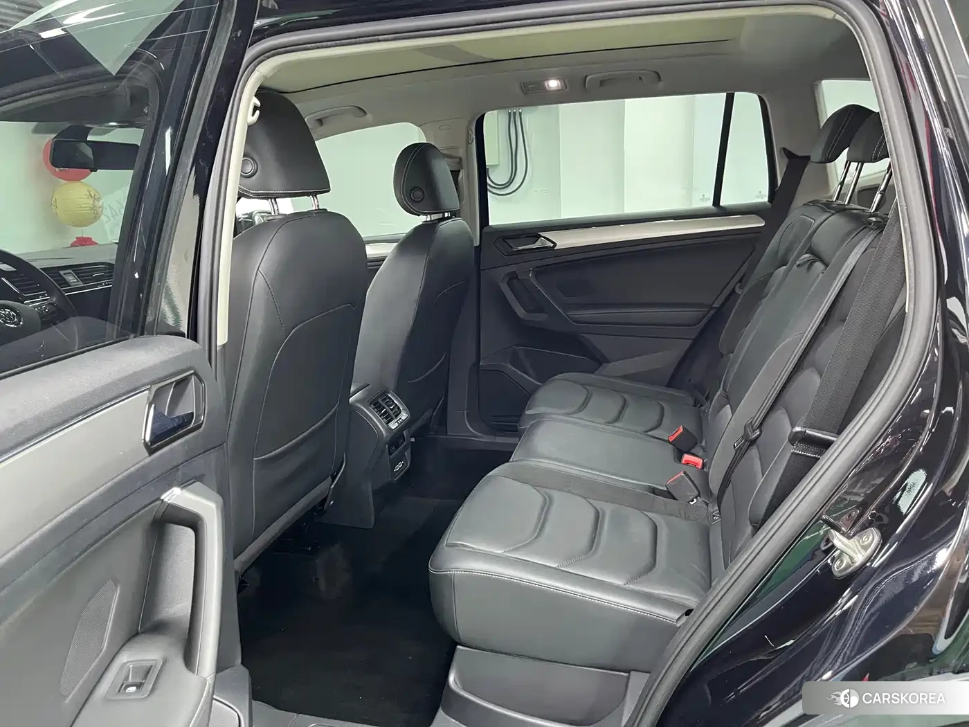 Volkswagen Tiguan L id 4607152 из Китая 30