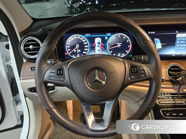 Mercedes-Benz E-Class W213 id 4785892 из Кореи 20