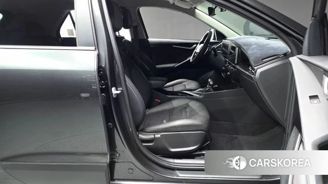 Kia Di Ol Nu Niro id 4309342 из Кореи 31