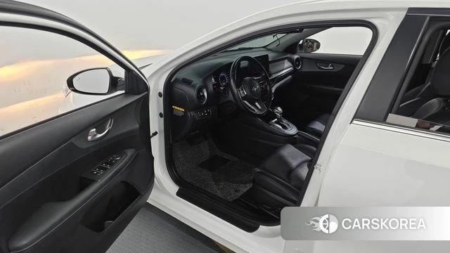 Kia Come New K3 id 4202741 из Кореи 32