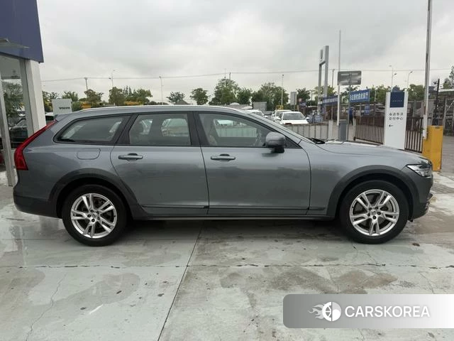 Volvo V90 id 4210977 из Китая 15