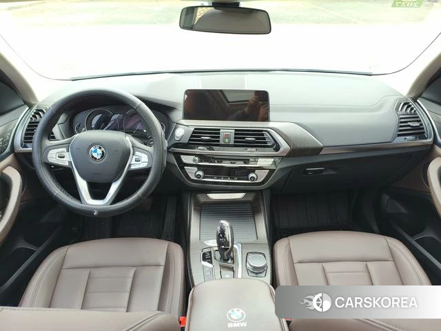BMW X3 id 3913934 из Китая 17