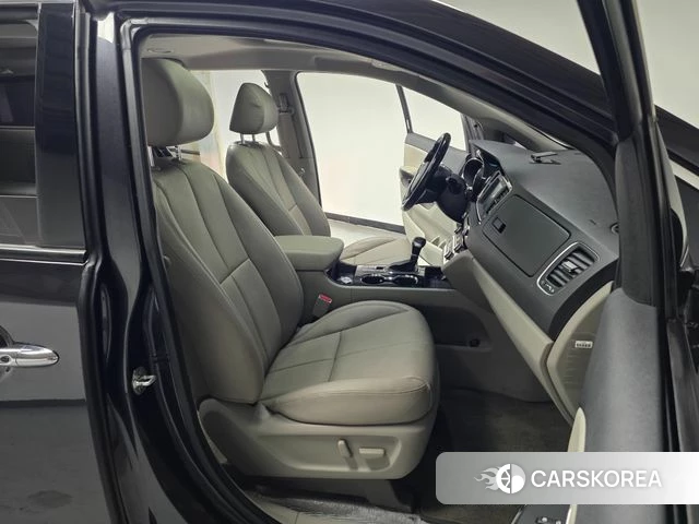 Kia The New Carnival id 4563237 из Кореи 20