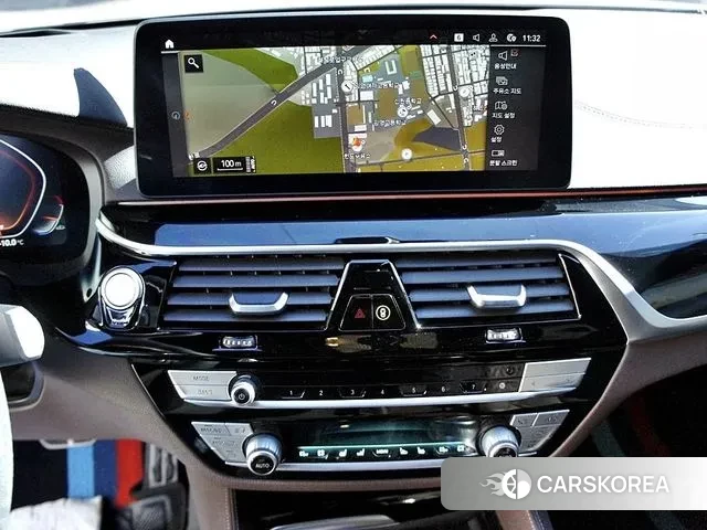 BMW 5 Series (G30) id 3518759 из Кореи 20