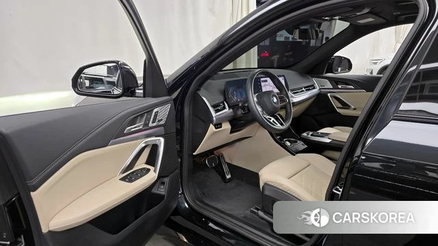 BMW X1 (U11) id 4222732 из Кореи 32