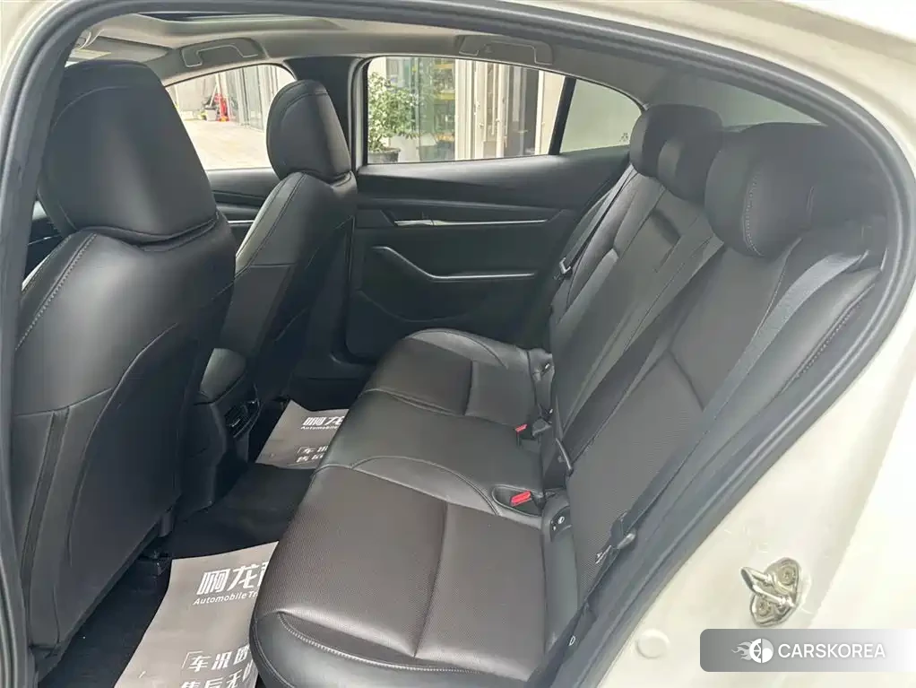 Mazda 3 id 4554124 из Китая 22