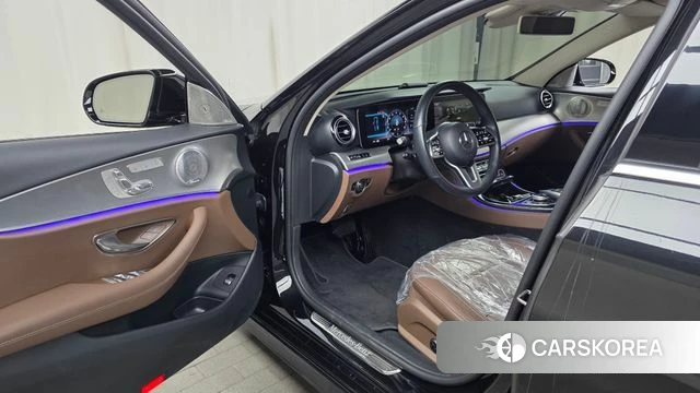 Mercedes-Benz E-Class W213 id 4775761 из Кореи 32