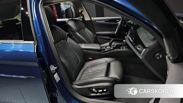 BMW 5 Series (G30) id 2985694 из Кореи 20