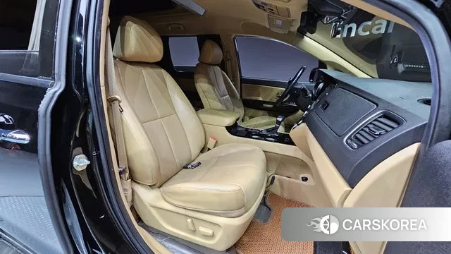 Kia The New Carnival id 3055192 из Кореи 20