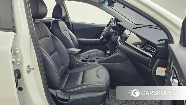 Kia The New Niro id 4662122 из Кореи 33