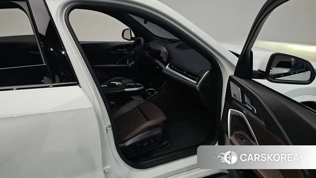 BMW X1 (U11) id 4792000 из Кореи 35