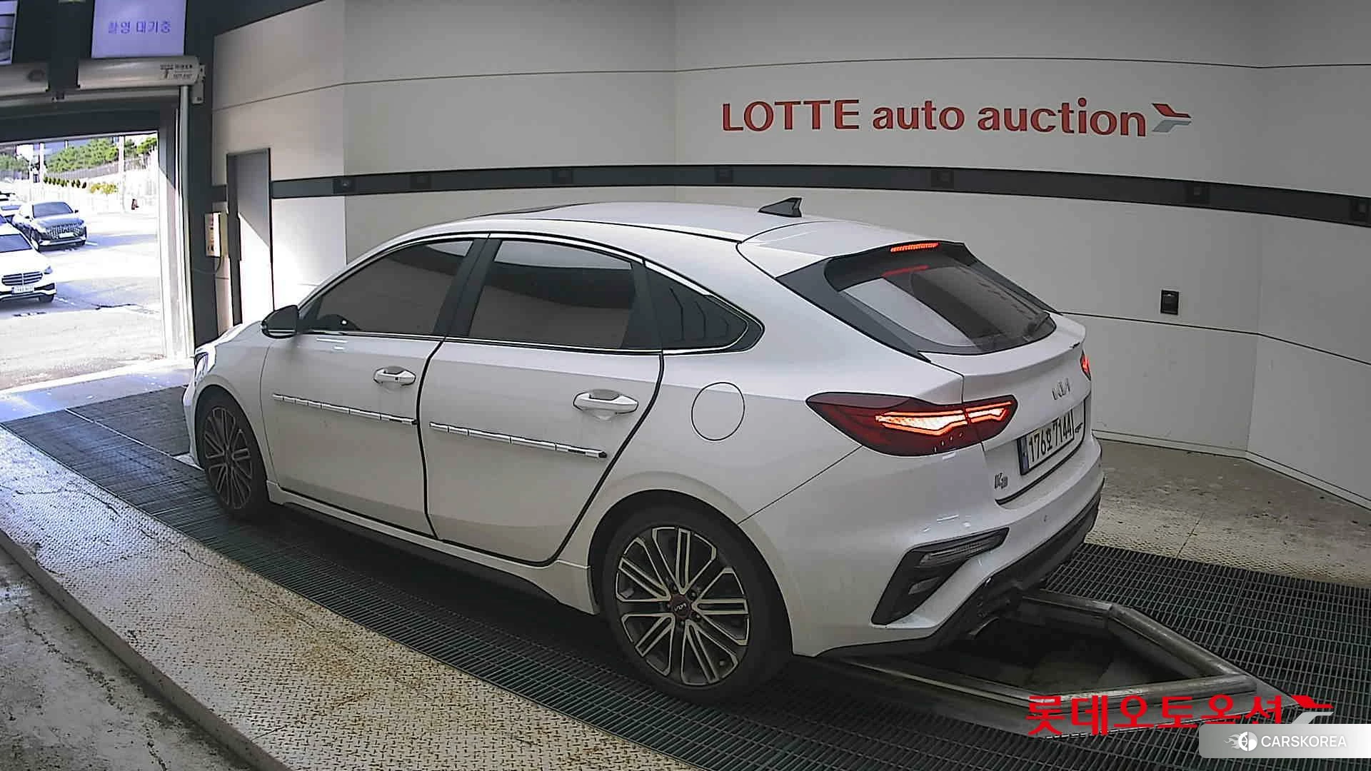 Kia K3 id 4902444 из Кореи 37