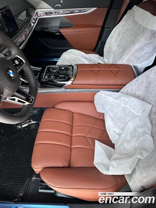 BMW 7 Series (G70) id 2462717 из Кореи 19