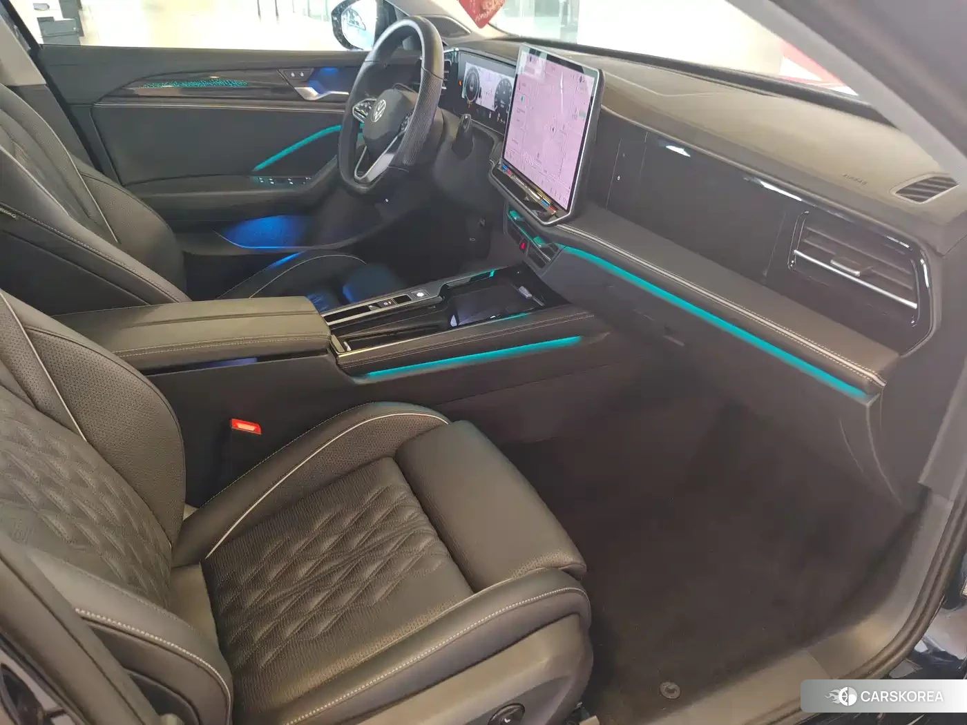 Volkswagen Magotan id 4547355 из Китая 35