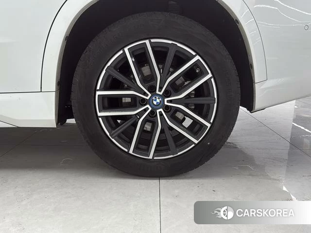 BMW iX1 id 4238789 из Китая 20