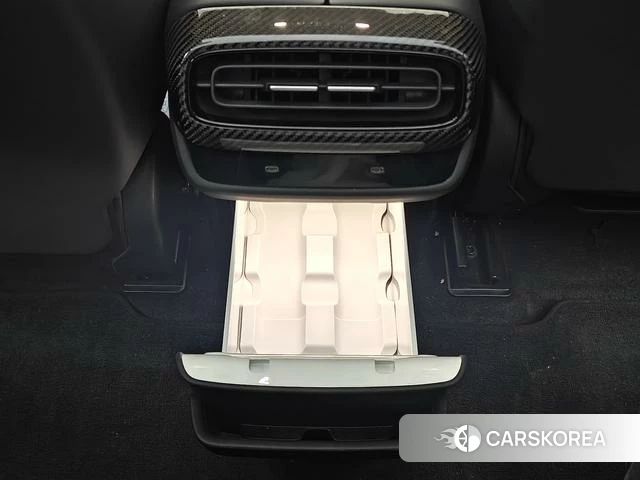 Xiaomi Car Xiaomi SU7 Ultra id 3919359 из Китая 20