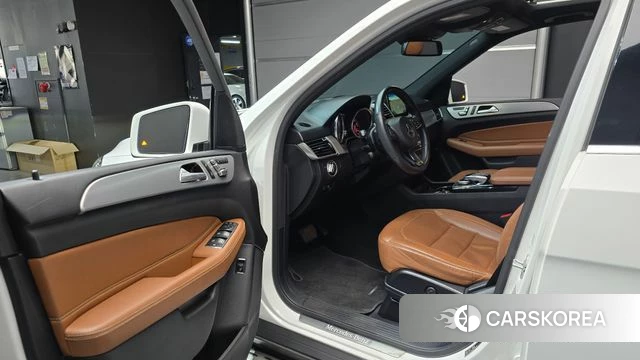 Mercedes-Benz GLE - Class W166 id 4269355 из Кореи 30