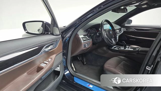 BMW 7 Series (G11) id 3814463 из Кореи 20