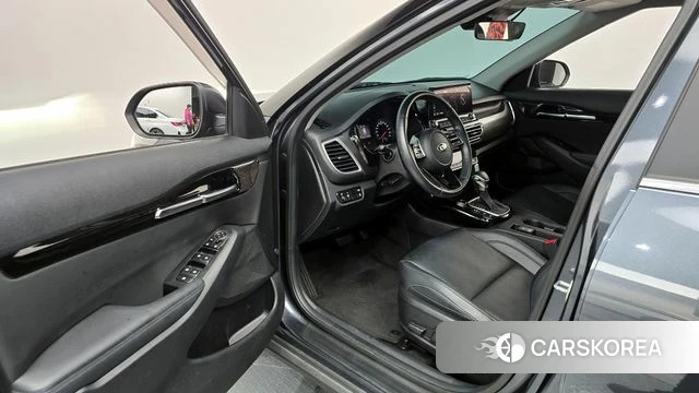 Kia Seltos id 4268320 из Кореи 31