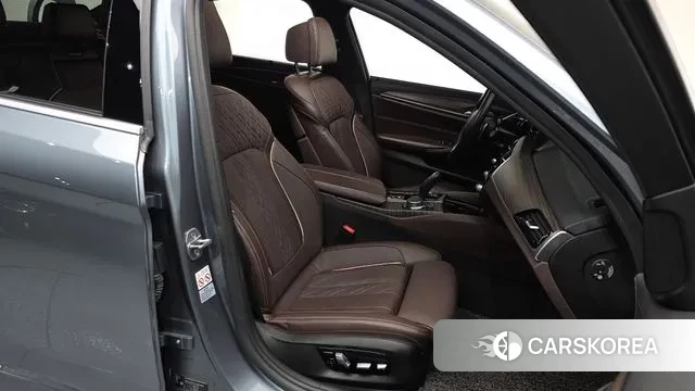 BMW 5 Series (G30) id 3061030 из Кореи 20