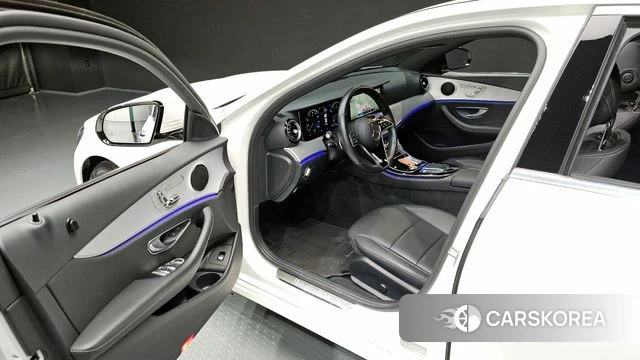 Mercedes-Benz E-Class W213 id 4293700 из Кореи 31