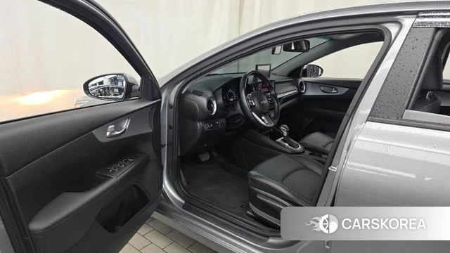 Kia The New K3 2nd generation id 4603995 из Кореи 30