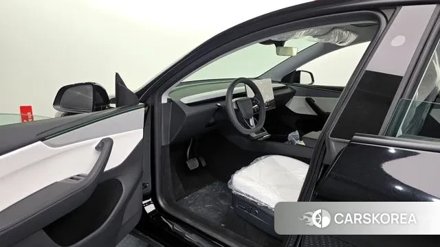 Tesla Model Y id 3399720 из Кореи 20