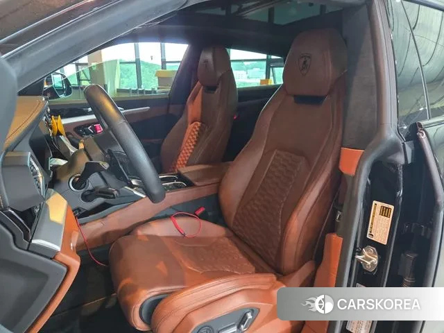Lamborghini Urus id 3024210 из Кореи 18