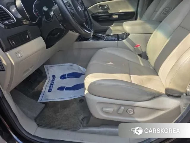 Kia The New Carnival id 3709478 из Кореи 19