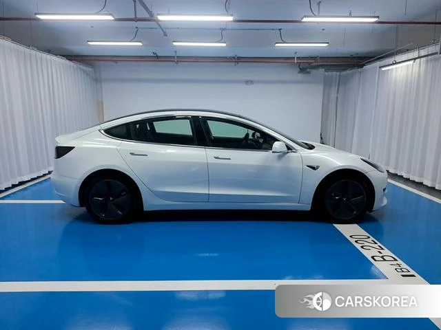 Tesla Model 3 id 4212971 из Китая 20