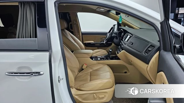 Kia The New Carnival id 3853662 из Кореи 20