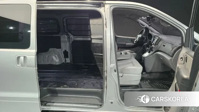 Hyundai The New Grand Starex id 3226492 из Кореи 20