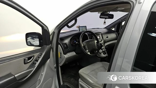 Hyundai The New Grand Starex id 4232743 из Кореи 29