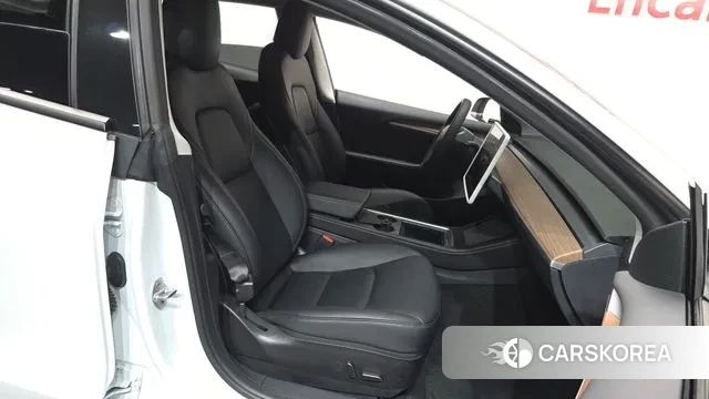 Tesla Model 3 id 3137473 из Кореи 20