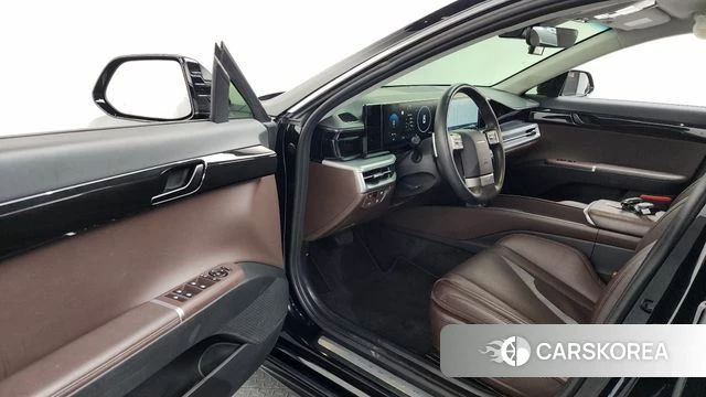 Hyundai Grandeur (GN7) id 3864902 из Кореи 20