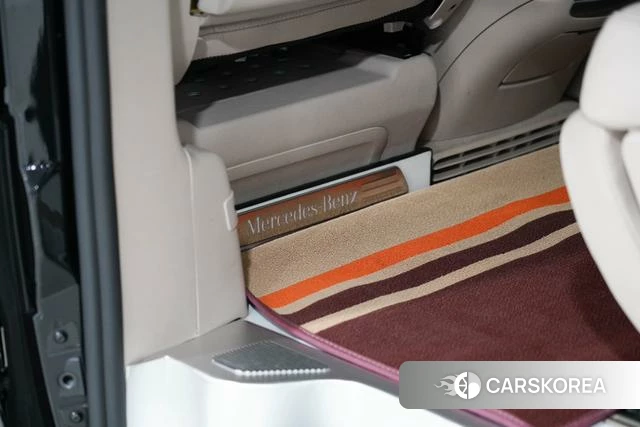 Mercedes-Benz V-class id 4275537 из Китая 21