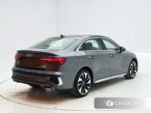 Audi A3 id 4258412 из Китая 24