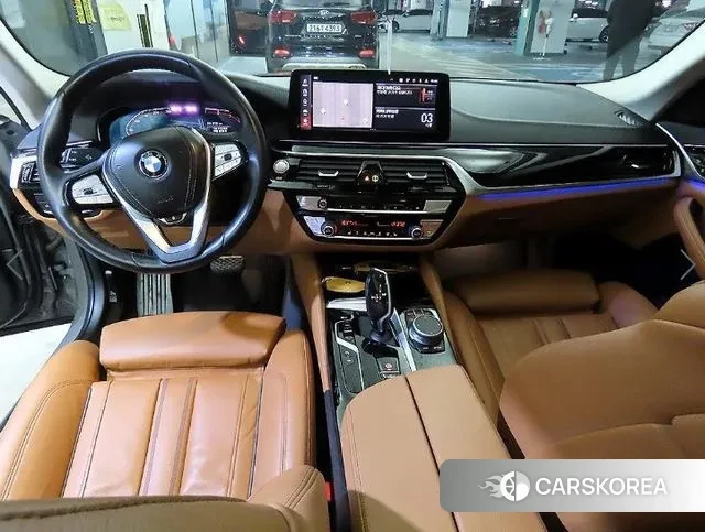 BMW 5 Series (G30) id 3443480 из Кореи 20