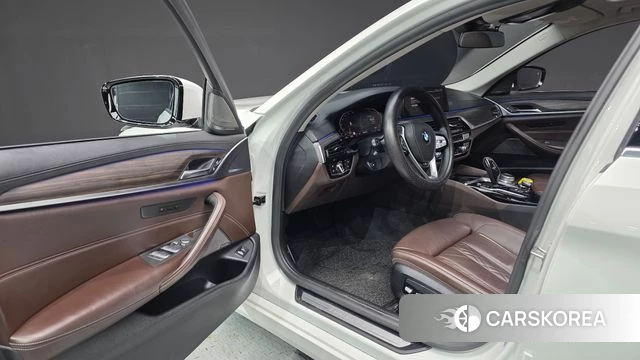 BMW 5 Series (G30) id 4708180 из Кореи 32